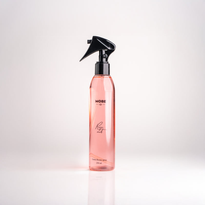 UN SPRAY D'INTÉRIEUR - ROSE OUD