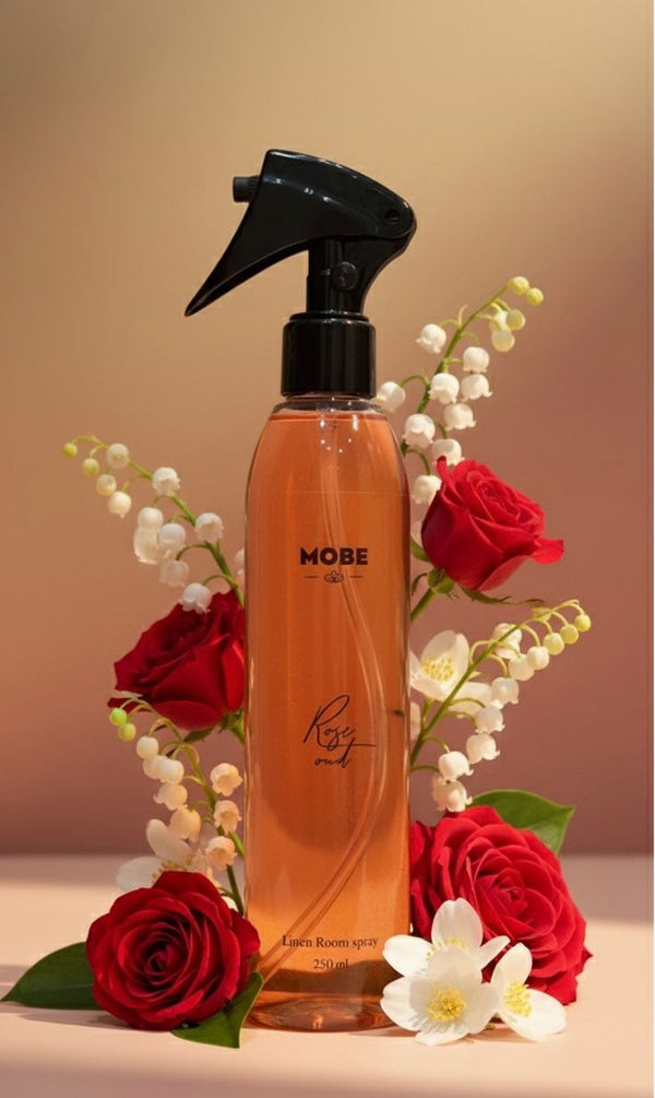 UN SPRAY D'INTÉRIEUR - ROSE OUD